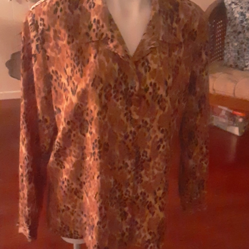 Woman's blouse